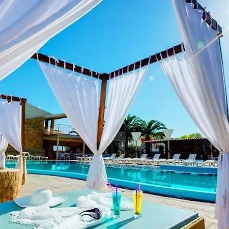 Aparthotel Island Barbados Kávos